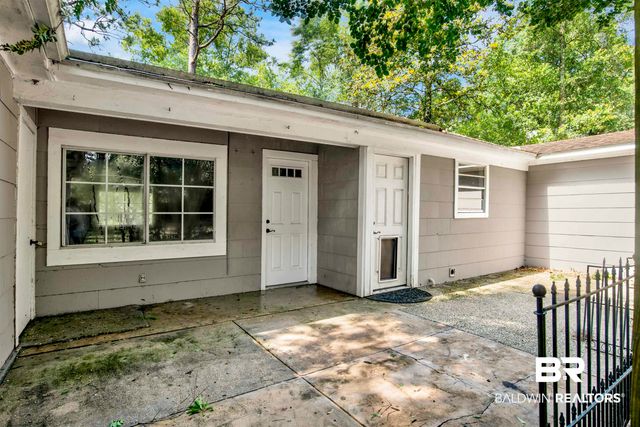 4712 Princeton Drive, Mobile, AL 36618