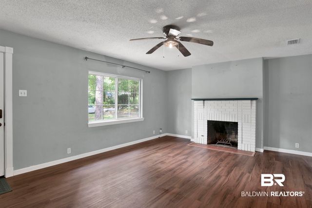4712 Princeton Drive, Mobile, AL 36618