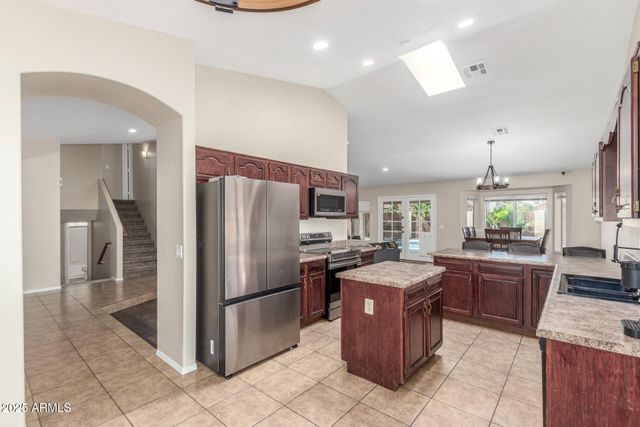 3424 E HARMONY Avenue, Mesa, AZ 85204