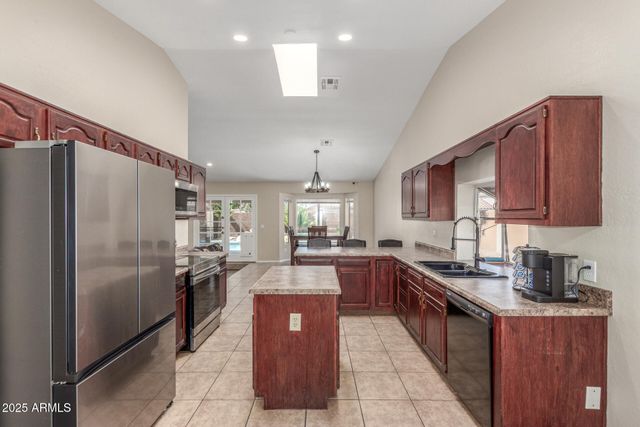 3424 E HARMONY Avenue, Mesa, AZ 85204