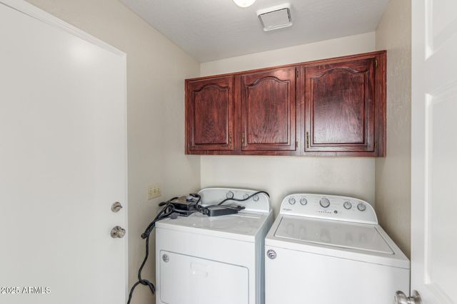 3424 E HARMONY Avenue, Mesa, AZ 85204