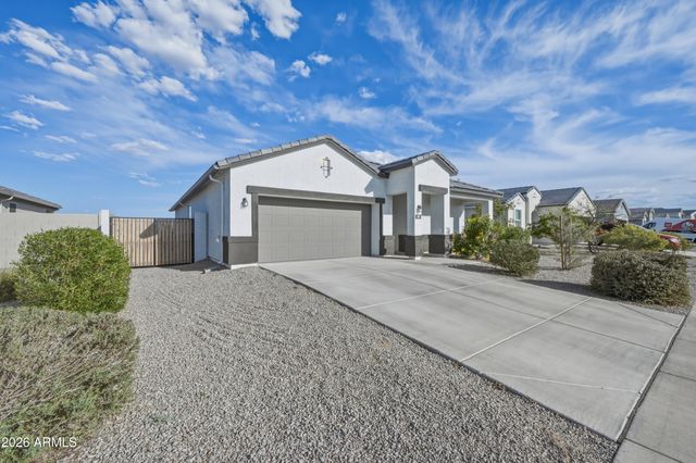 601 N 13TH Place, Coolidge, AZ 85128