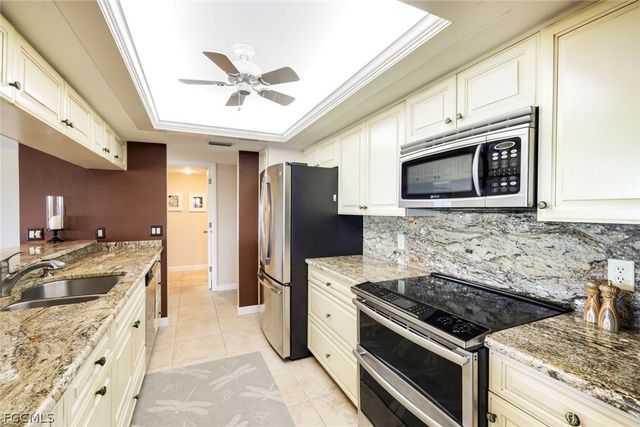 16580 Waters Edge CT 202, Fort Myers, FL 33908