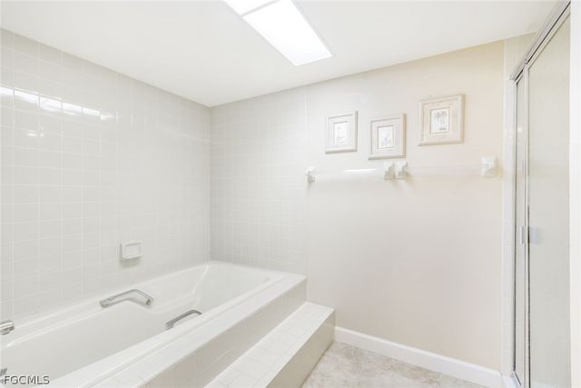 16580 Waters Edge CT 202, Fort Myers, FL 33908