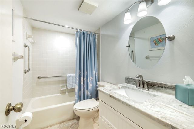 16580 Waters Edge CT 202, Fort Myers, FL 33908