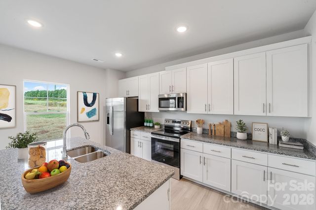 142 Red Cedar Lane, Statesville, NC 28625