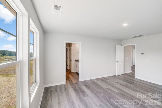 142 Red Cedar Lane, Statesville, NC 28625