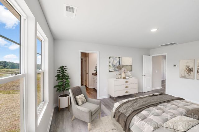 142 Red Cedar Lane, Statesville, NC 28625