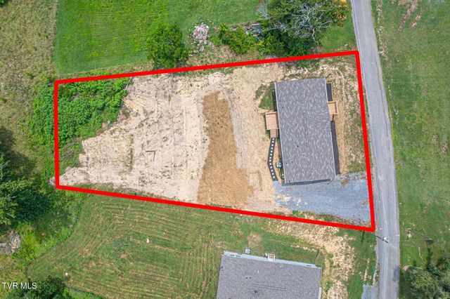 128 Elbow City Road, Rogersville, TN 37857