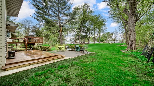 738 E 11th Street, Hobart, IN 46342