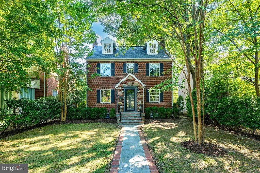 4414 DAVENPORT ST NW, Washington, DC 20016