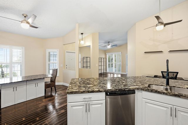 10725 PELICAN Drive, Wellington, FL 33414
