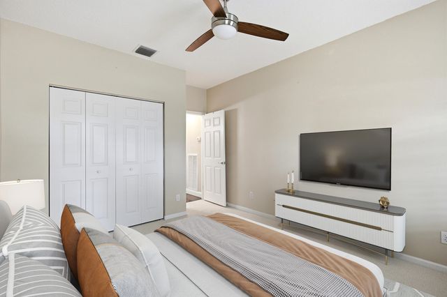 10725 PELICAN Drive, Wellington, FL 33414