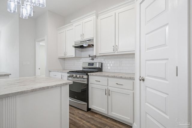 3300 Eagle St, Cantonment, FL 32533