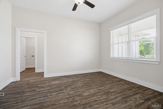 3300 Eagle St, Cantonment, FL 32533