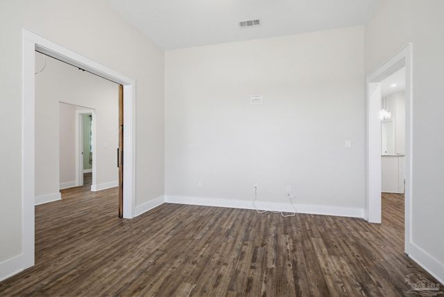 3300 Eagle St, Cantonment, FL 32533