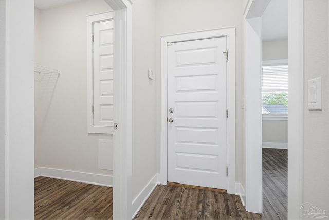 3300 Eagle St, Cantonment, FL 32533