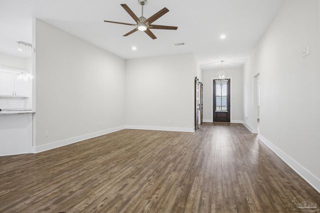 3300 Eagle St, Cantonment, FL 32533