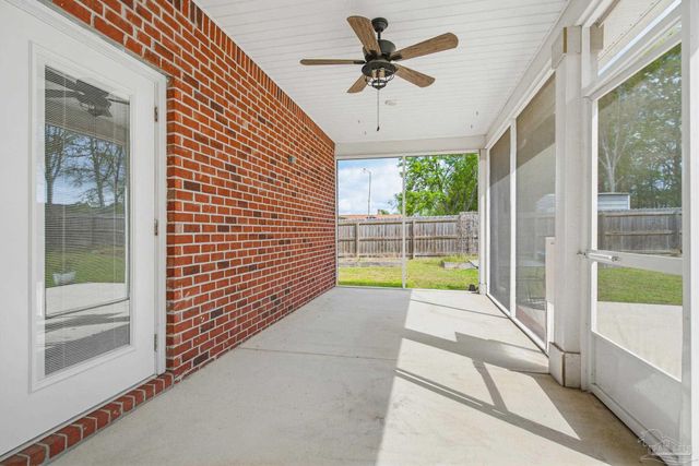 3300 Eagle St, Cantonment, FL 32533