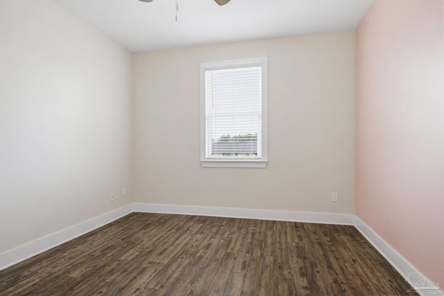 3300 Eagle St, Cantonment, FL 32533