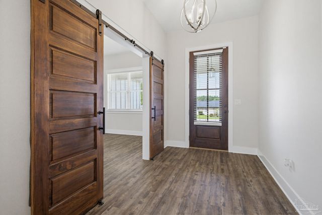 3300 Eagle St, Cantonment, FL 32533