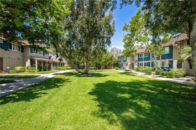 4237 Larwin, Cypress, CA 90630