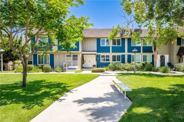 4237 Larwin, Cypress, CA 90630