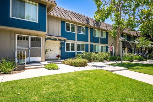 4237 Larwin, Cypress, CA 90630