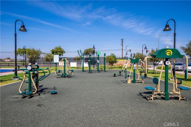 4237 Larwin, Cypress, CA 90630