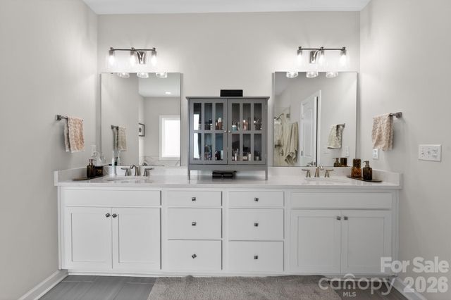 8529 Raven Top Drive, Mint Hill, NC 28227