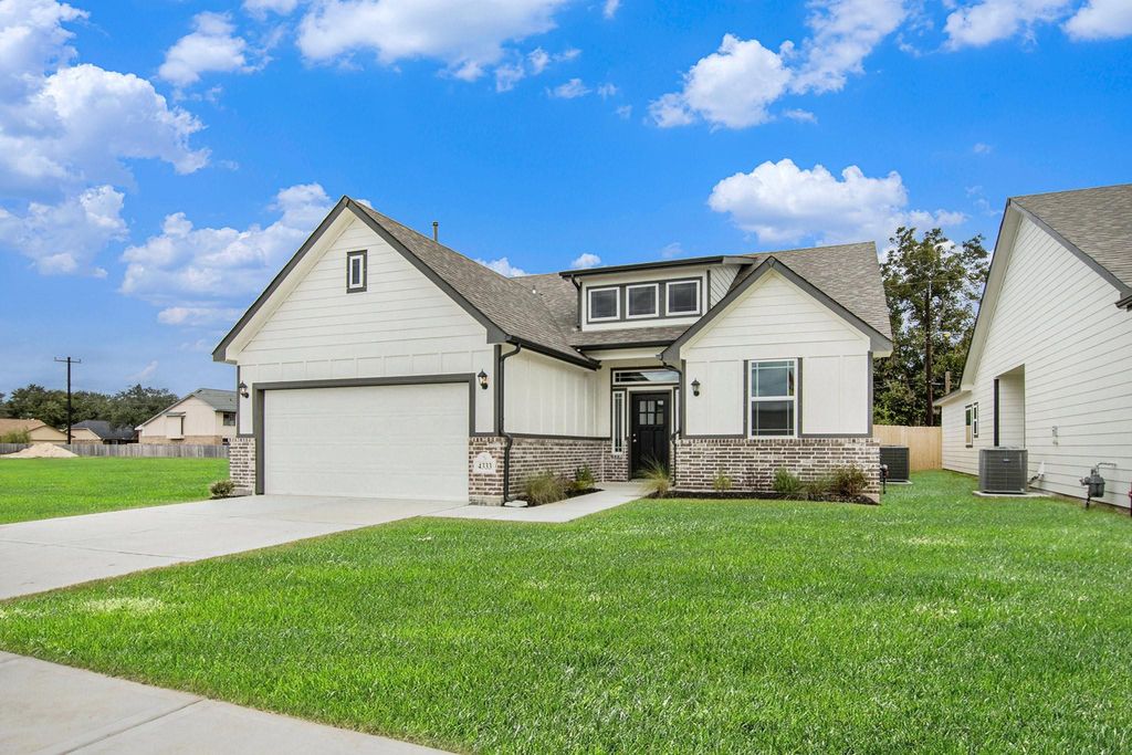 4333 Ellison Street, Bay City, TX 77414