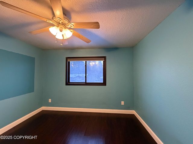 2017 Dora Way, Seward, AK 99664