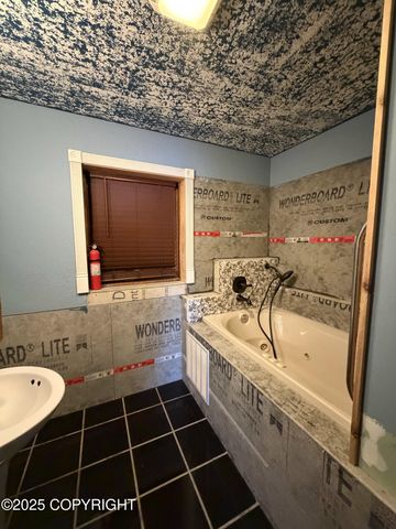 2017 Dora Way, Seward, AK 99664