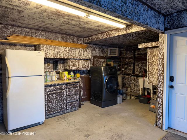 2017 Dora Way, Seward, AK 99664