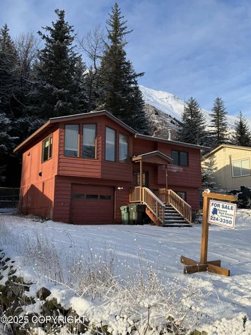 2017 Dora Way, Seward, AK 99664