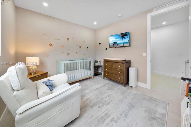 325 SW 16th St A, Fort Lauderdale, FL 33315