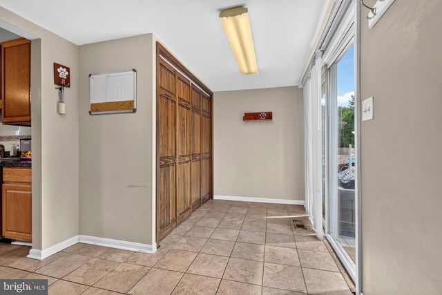 919 MARTIN RD, Baltimore, MD 21221