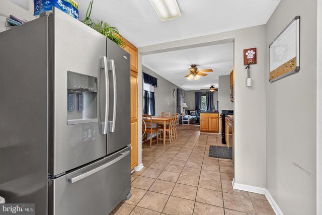 919 MARTIN RD, Baltimore, MD 21221