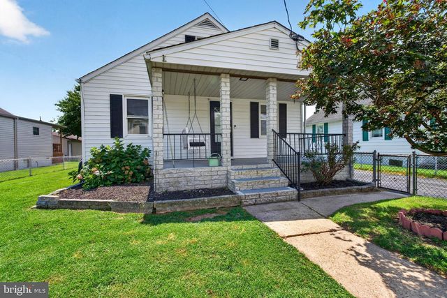 919 MARTIN RD, Baltimore, MD 21221