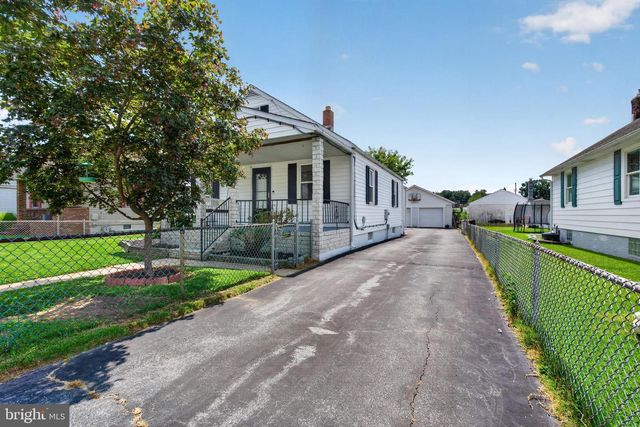 919 MARTIN RD, Baltimore, MD 21221