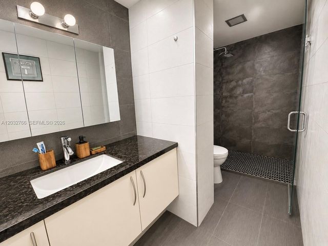 4200 Hillcrest Dr 403, Hollywood, FL 33021
