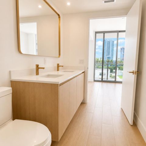 3100 N Miami Avenue 811, Miami, FL 33127