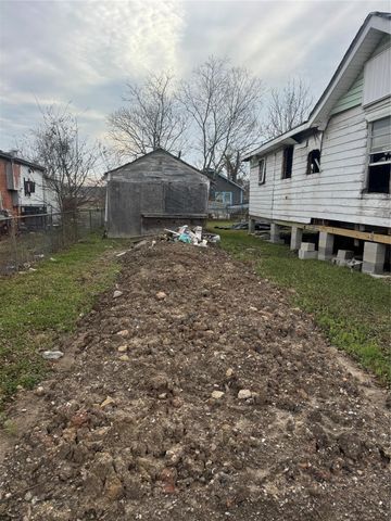 3926 Sayers Street, Houston, TX 77026