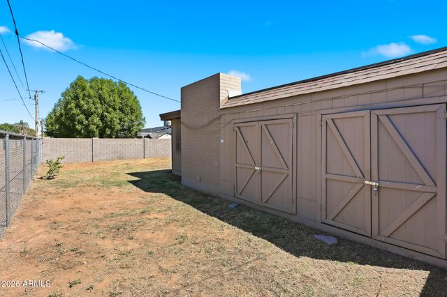 126 S CATALINA Street, Gilbert, AZ 85233