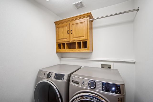 1110 5th Avenue SW, Altoona, IA 50009