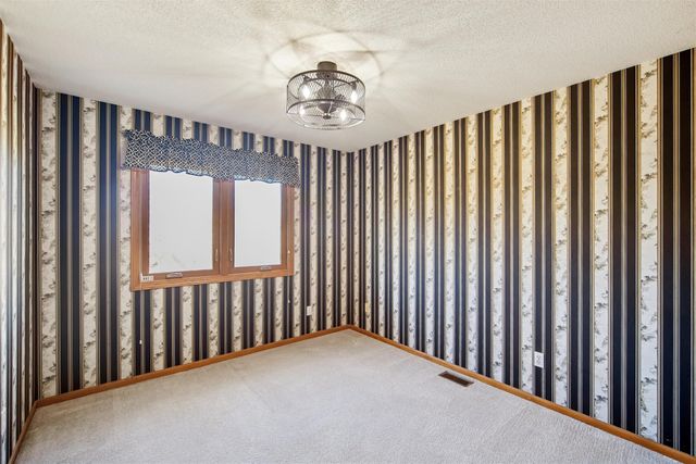 1110 5th Avenue SW, Altoona, IA 50009