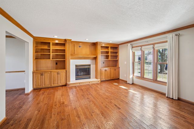 1110 5th Avenue SW, Altoona, IA 50009