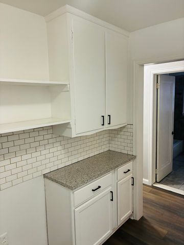 9915 Montrose Street, Detroit, MI 48227