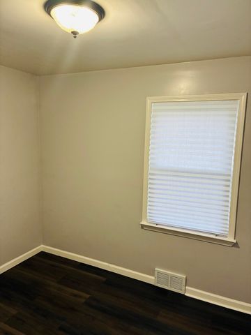 9915 Montrose Street, Detroit, MI 48227