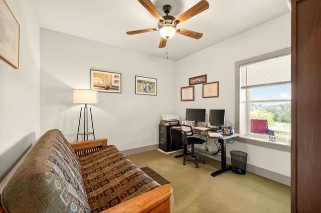 7047 Falke Heinrich Road, Schulenburg, TX 78956